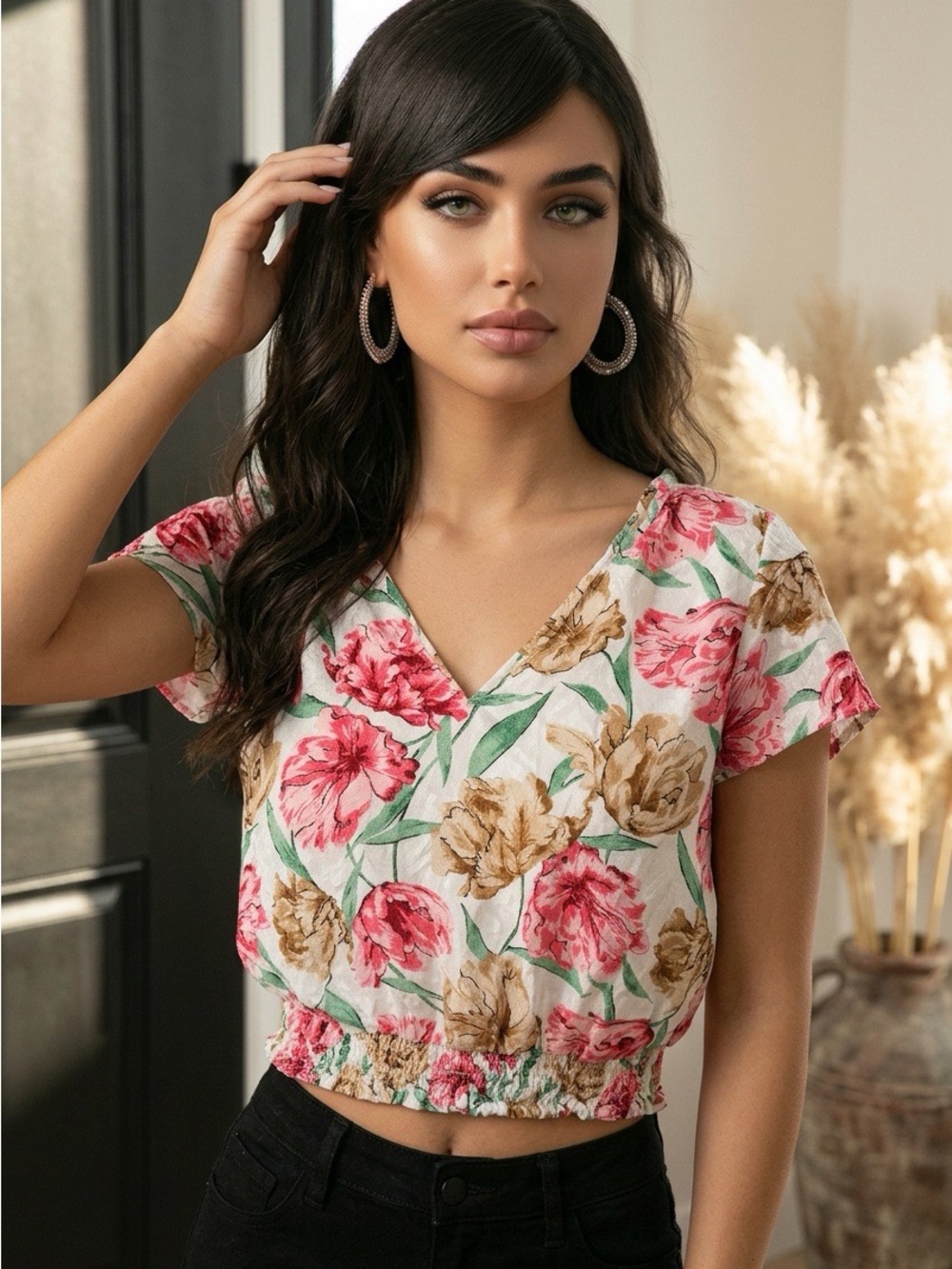 Women’s Ann Taylor Factory V-Neck Smocked Hem Crop Top Size Small EUC